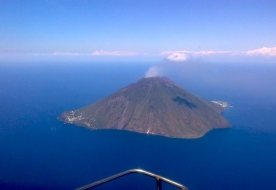 stromboli helicopter tour -  