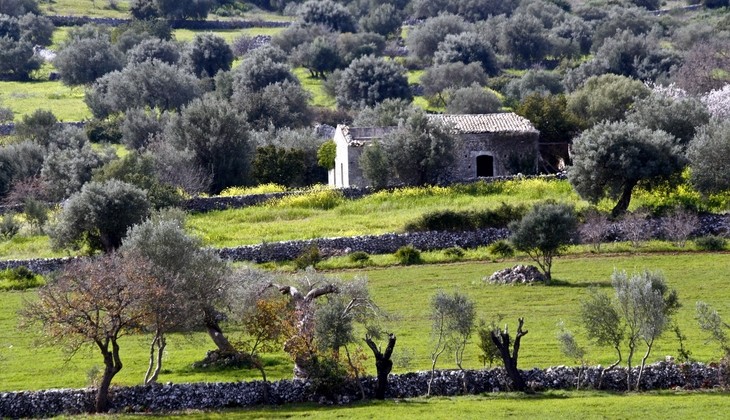 Sicily on bike - travel guide Sicily