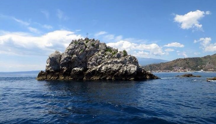 Diving Taormina - diiving over Sicily 