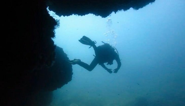 Diving Taormina - diiving over Sicily 