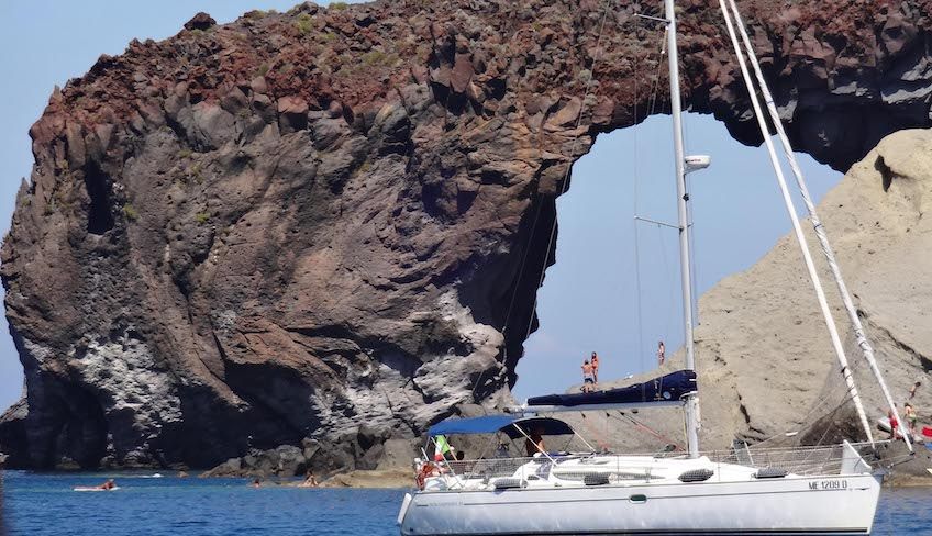 Cruise Eolie - holidays on sailing boat aeolian