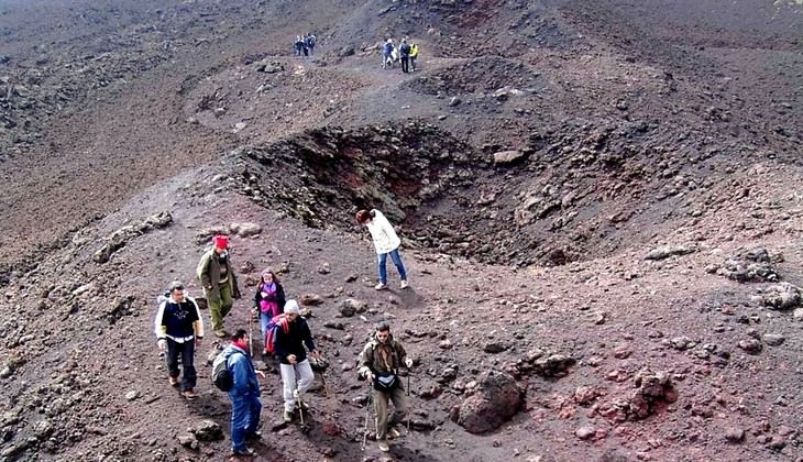 hiking Etna - sicily nature