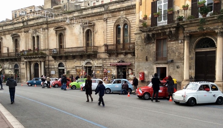 Visit Ragusa - old sicily