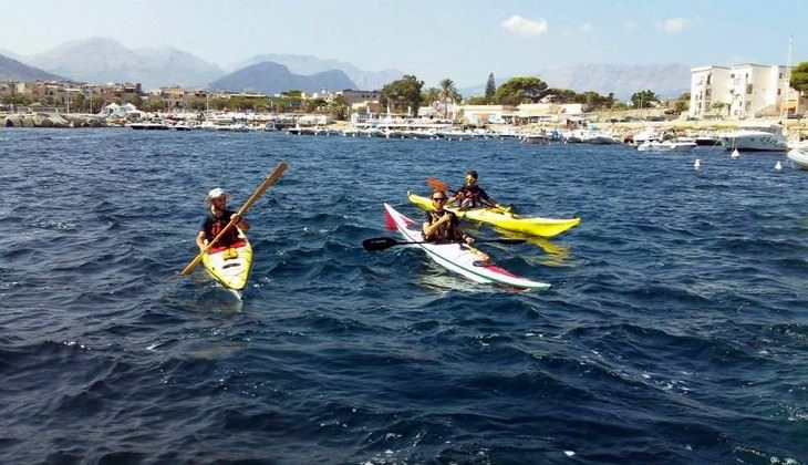 Kayak Sicily - kayak tours sicily