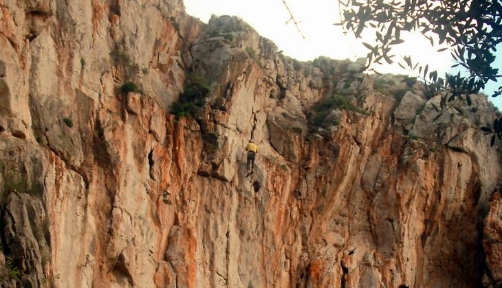 Free climbing in Italy - sicily climbing areas