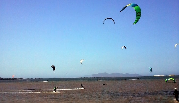 Kitesurf Sicily - kitesurfing rentals  