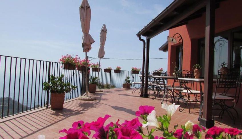 Wellness holiday Sicily - romantic weekend in Taormina