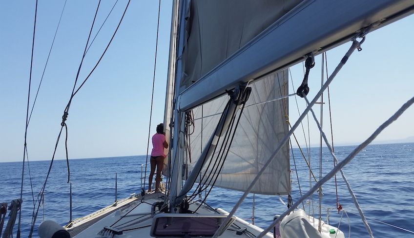 Sailing classes in Italy - sailing techniques