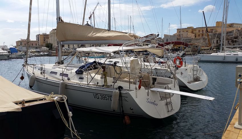 Sailing classes in Italy - sailing techniques