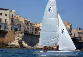 Sailing classes in Italy - sailing beginners 