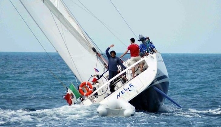 Sailing classes in Italy - boat driving license