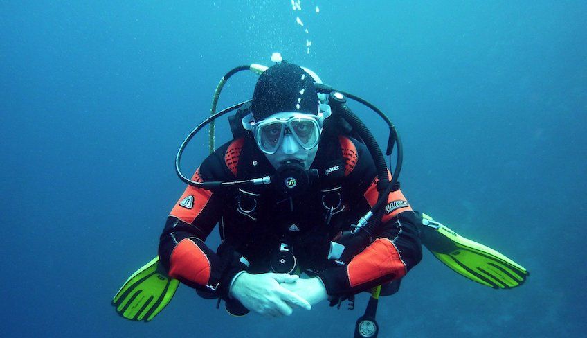 Diving in Sicily - dive master