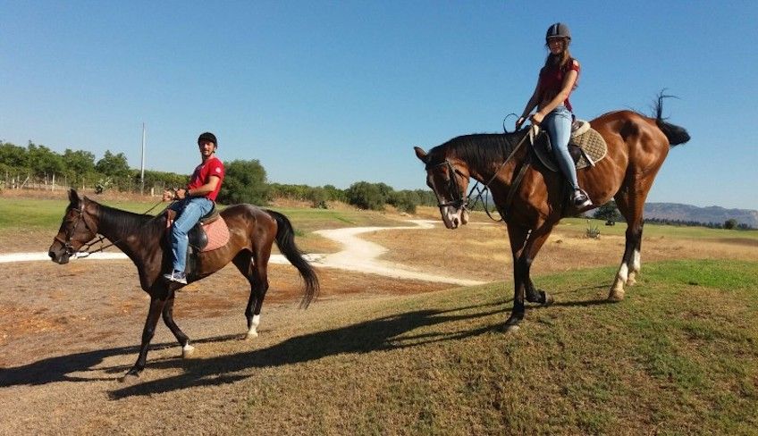 horse riding in sicily - 