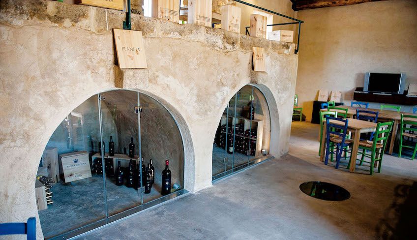 best wine tasting in sicily - 