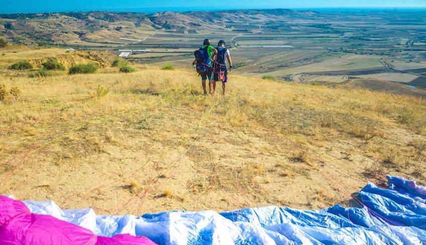 Paragliding in Sicily