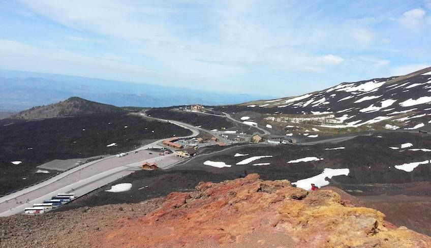 vist Etna from Catania - etna excursion Sapienza refuge